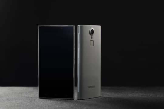 DOOGEE F5 4G Phablet (Smartphone) - Image Gallery 4