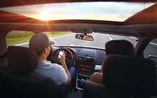 Autonomous-Motor-Vehicles - Tech Trends that Will Completely Alter How We Live