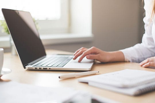 computer-desk-job-laptop-note-technology-work