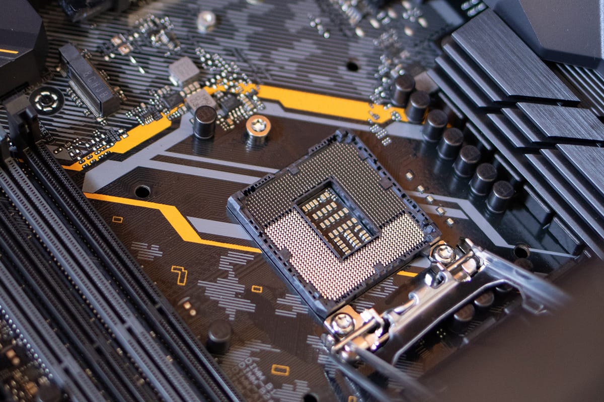 circuit-components-computer-CPU-electronic-hardware-motherboard