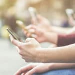 smartphone-mobile-social-media-marketing-application
