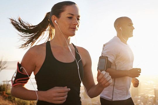 Strolling-in-the-street