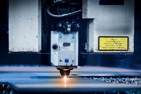 laser-cutting-machine-plasma-factory-industry-production-metal-steel-workplace-safety