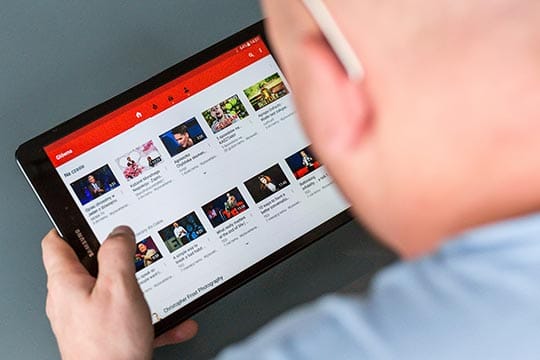 YouTube Tips Tricks Hacks - tablet-android-touchscreen-technology-mobile-video-media