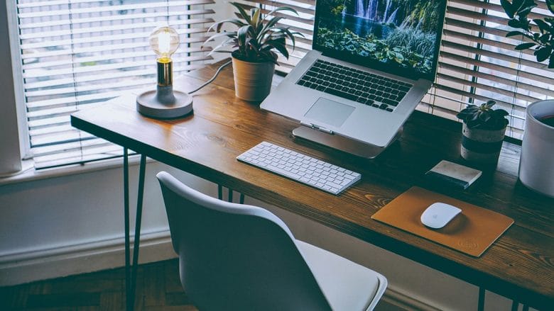 workspace-desk-office-technology-business-laptop-computer