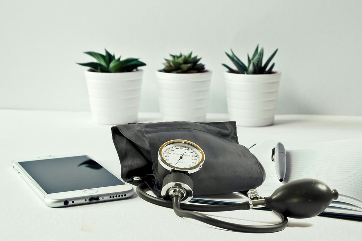 blood-pressure-clinic-checkup-equipment-healthcare-medical-monitor