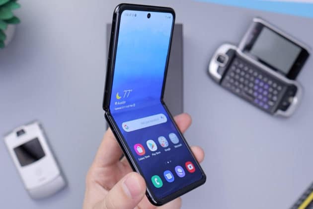 foldable-smartphone-device-gadget-mobile-display-technology