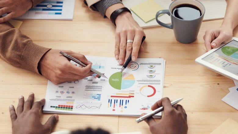 Business-Cooperation-Creative-Discuss-Graph-Meeting-Office-Plan-Strategy-Team