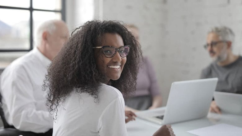 startup-business-team-meeting-plan-strategy