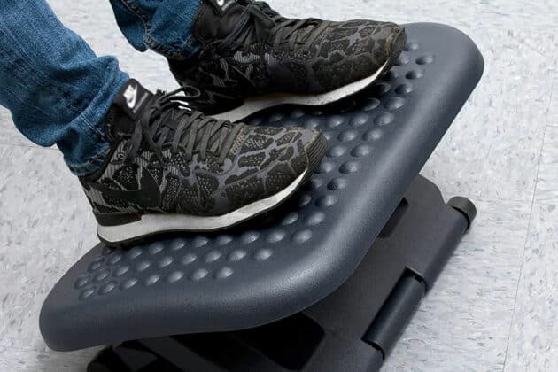 Mind-Reader-Comfy-Rest