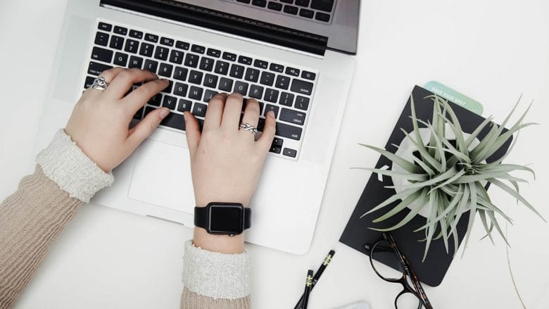 laptop-desk-work-office-technology-data-article-writing-typing