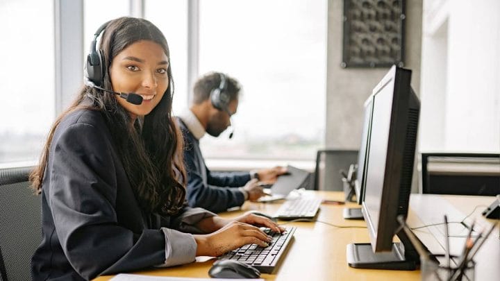 Top 11 Best Customer Support Software Tools for 2025