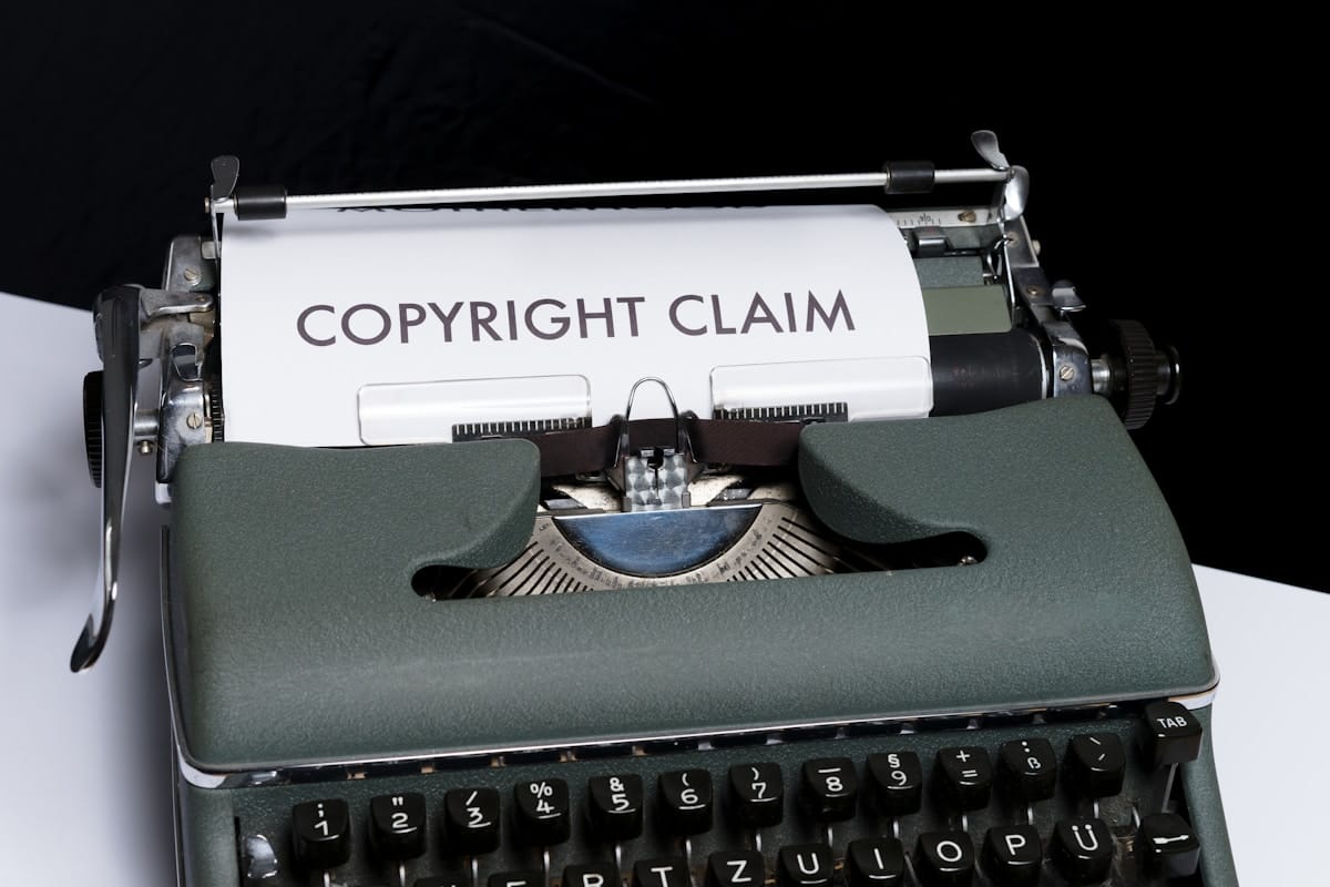 US Copyright Office Determines AI-Generated Works Lack Copyright Protection