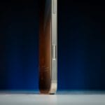 Apple Executives Demonstrate the Durability of the Ultra-Thin iPhone Air on Camera, Addressing 'Bendgate' Worries