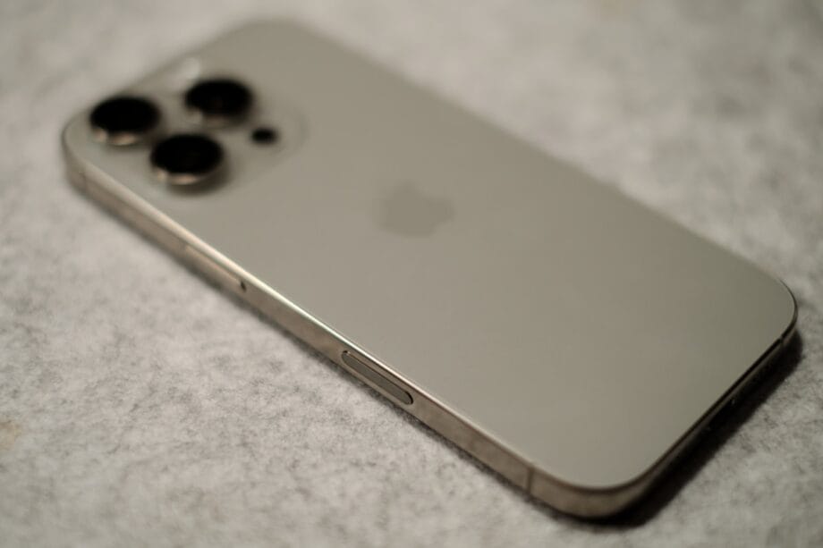Apple Maintains Steady iPhone 17 Pricing, Increasing Strain on South Korean Suppliers