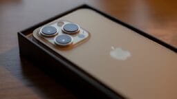 Images of the iPhone 17 Pro Box Surfaced, Unveiling Design Features