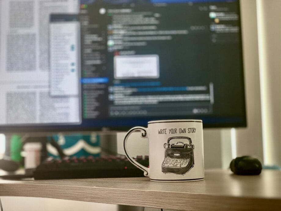 Palantir vs. UiPath: Which AI-Driven Software Stock is the Superior Investment?