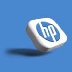 A 3D white and blue HP logo icon appears tilted on a solid blue background with a shadow below it.